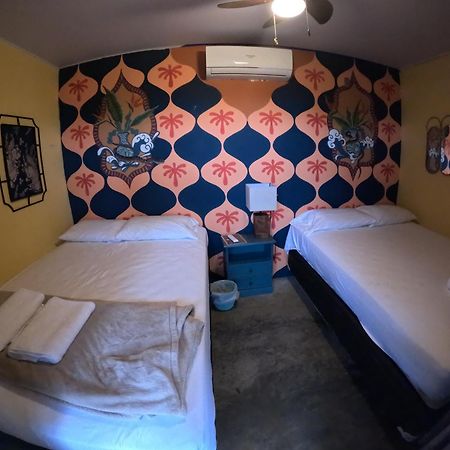 Sunset Hut Hostel Omoa Exterior photo