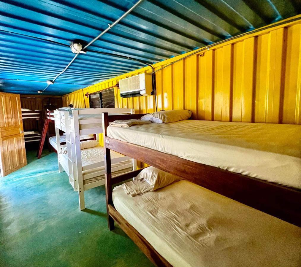 Sunset Hut Hostel Omoa Exterior photo
